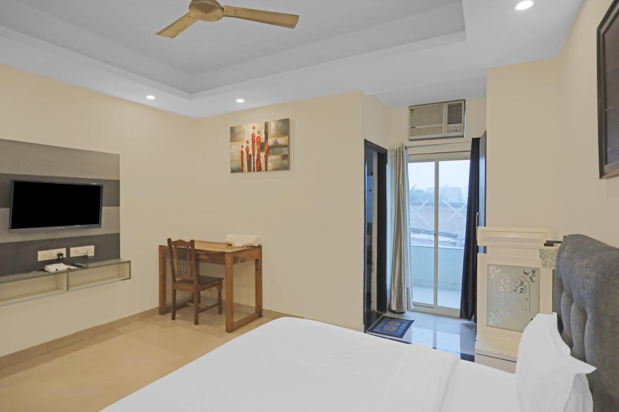 Hotel O Heart Beat Hotel Greater Noida Buitenkant foto