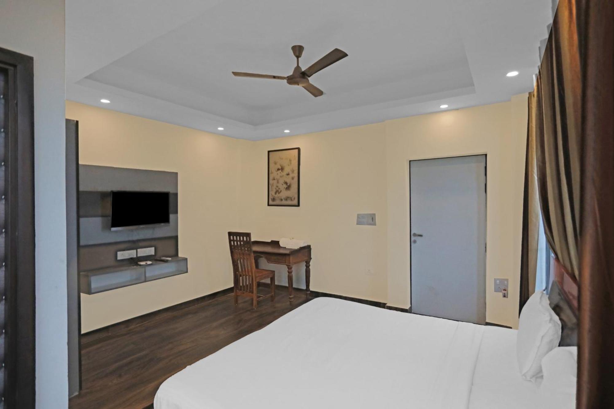 Hotel O Heart Beat Hotel Greater Noida Buitenkant foto