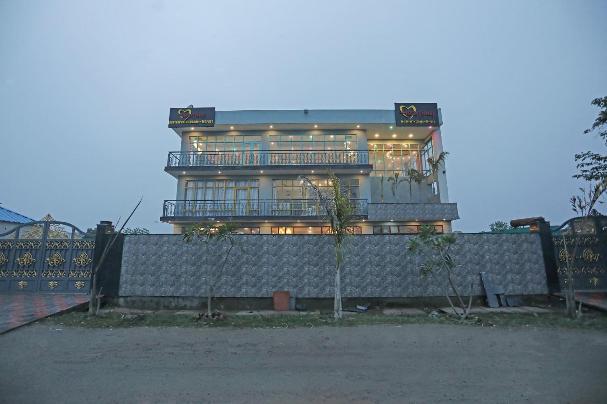 Hotel O Heart Beat Hotel Greater Noida Buitenkant foto