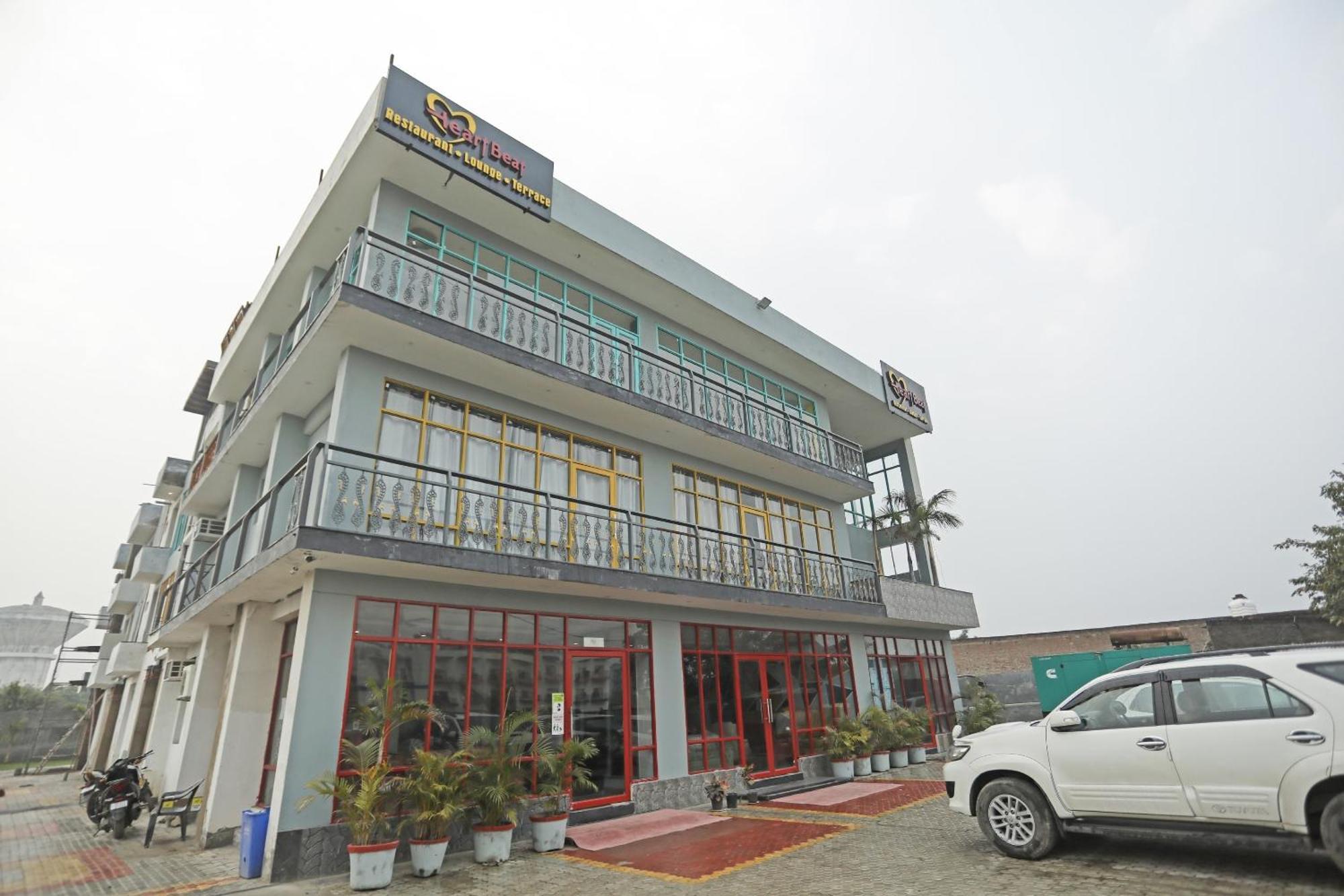 Hotel O Heart Beat Hotel Greater Noida Buitenkant foto