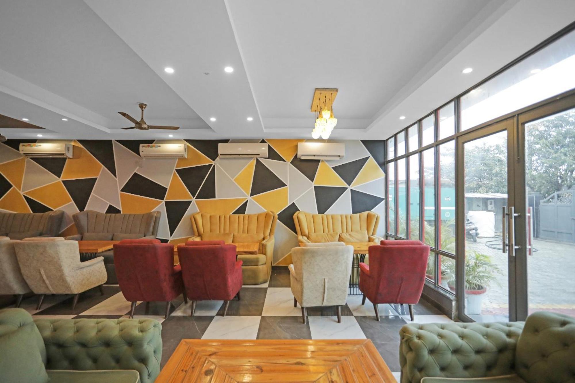 Hotel O Heart Beat Hotel Greater Noida Buitenkant foto